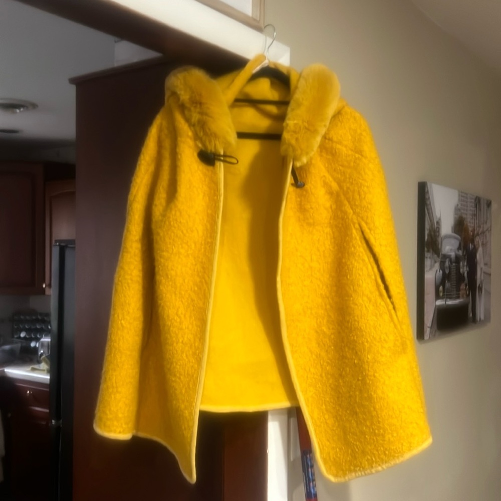 Shall Poncho Yellow